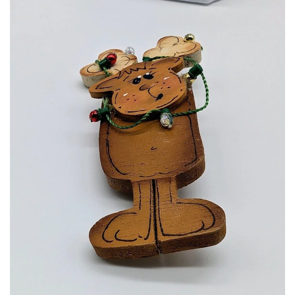 Vtg Artisan Reindeer Brooch Pin Signed Christmas Winter Holiday